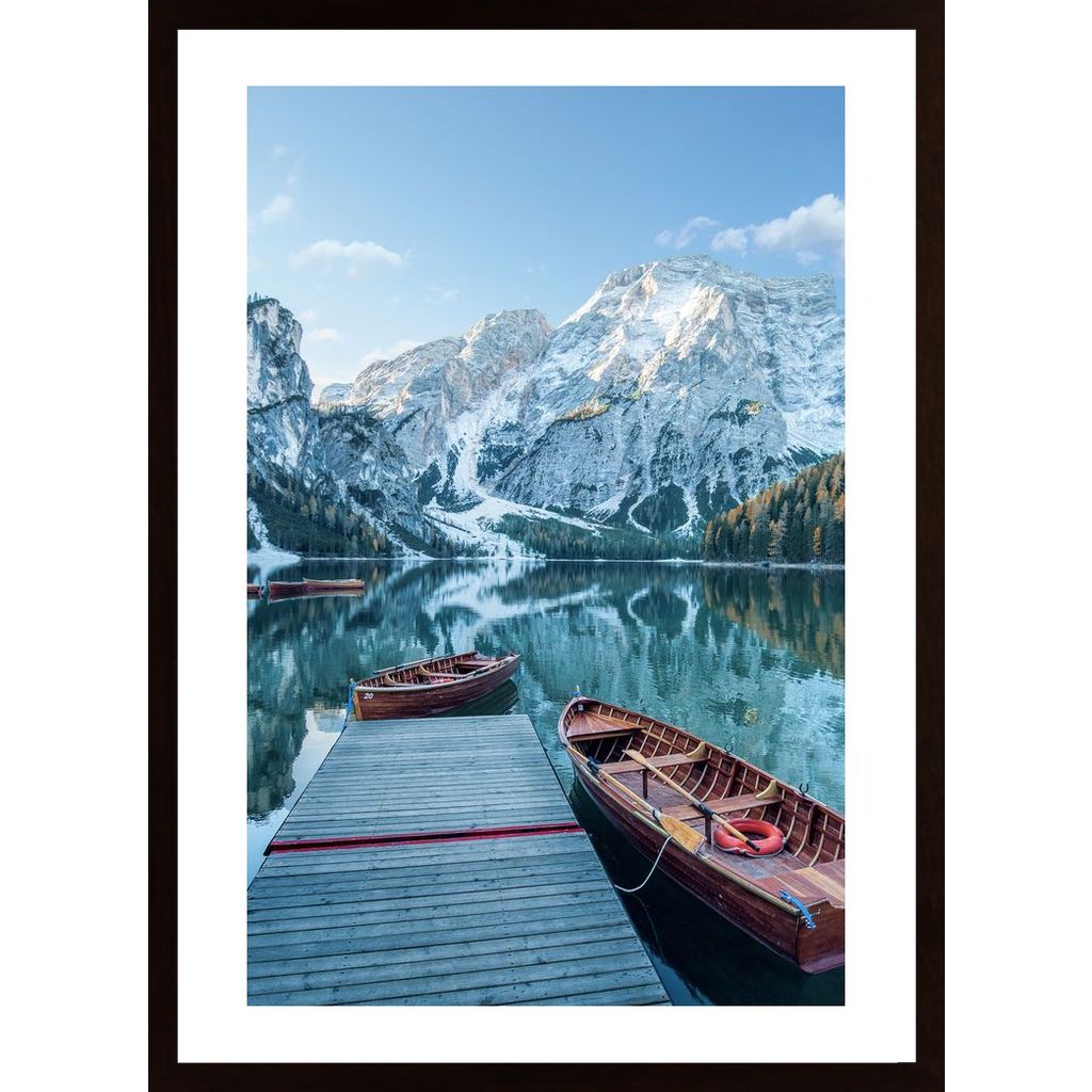 Boats On The Mountain Lake Plakát